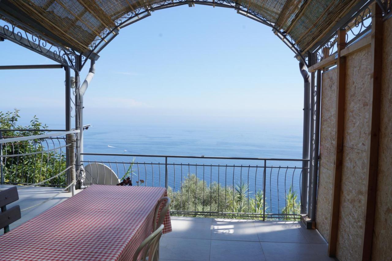 Total Sea View Grimaldi Apartment Ventimiglia Exterior photo