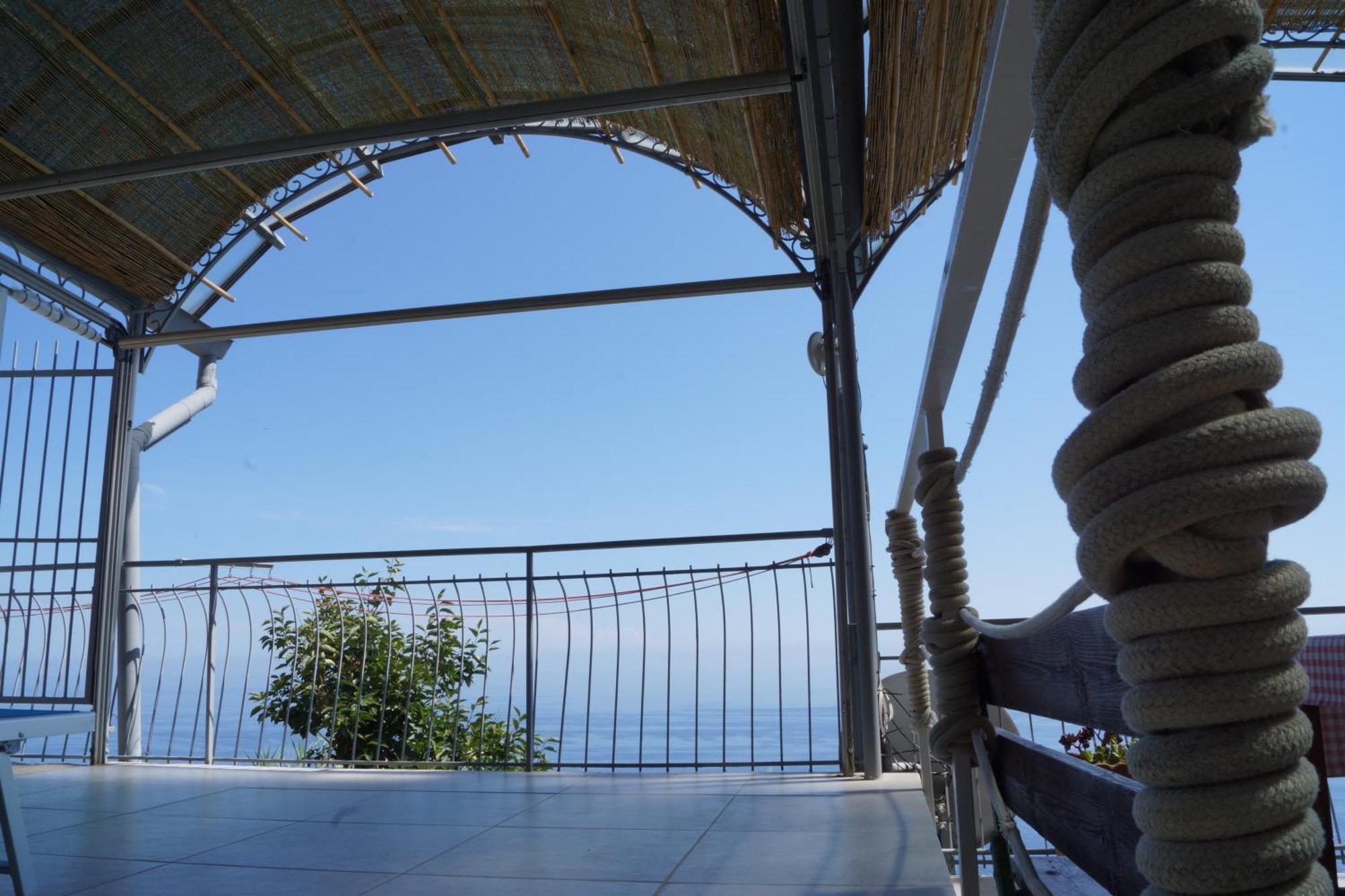 Total Sea View Grimaldi Apartment Ventimiglia Exterior photo